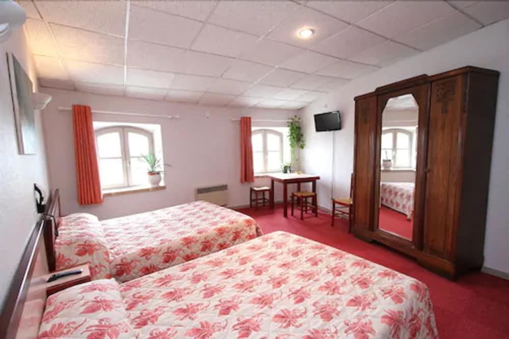 Logis Hotel le Prieuré — 3