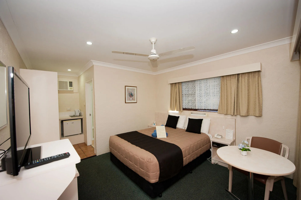 Sapphire City Motor Inn, Inverell — фото 3