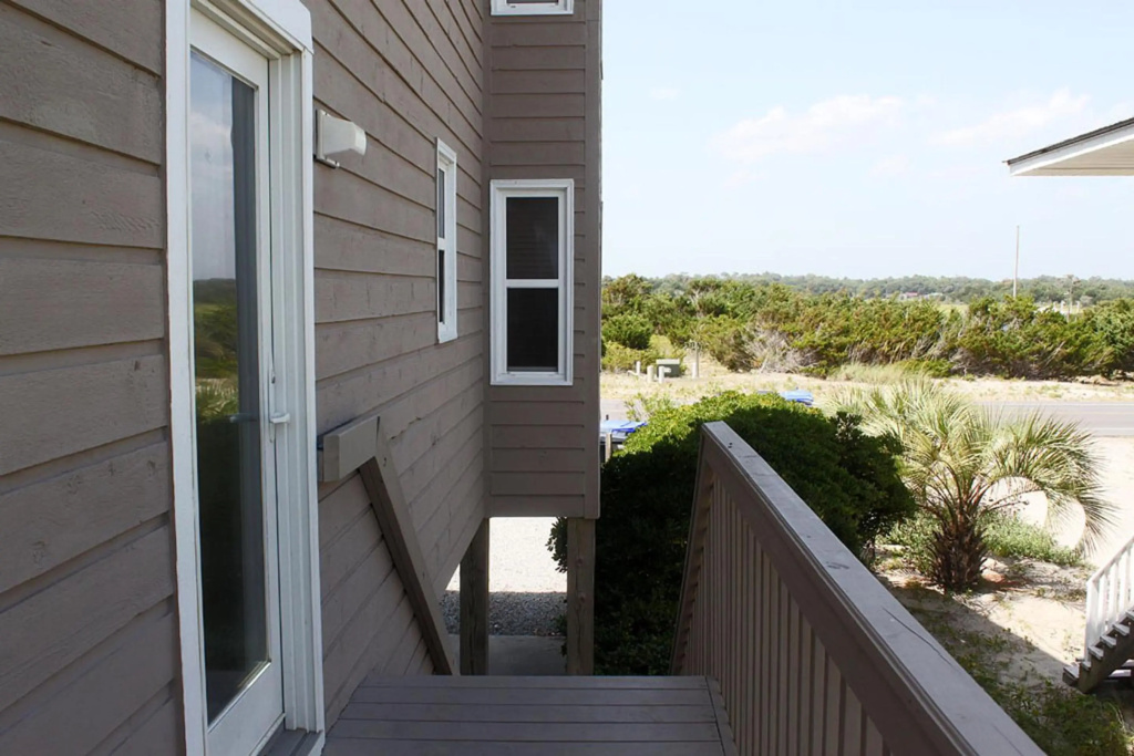 Wahoo by Oak Island Accommodations
