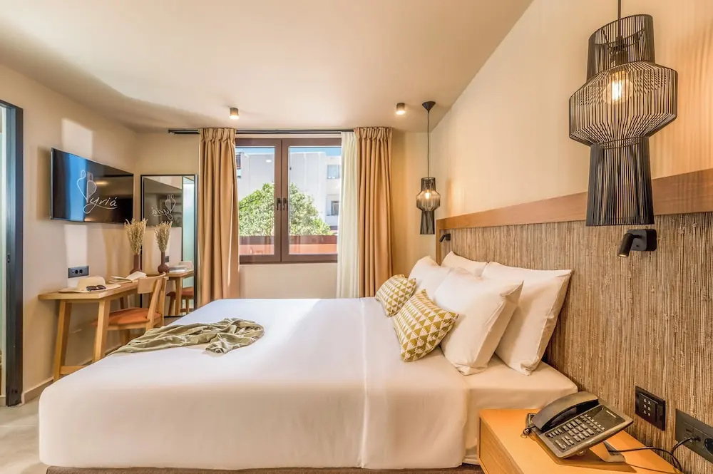 Economy room