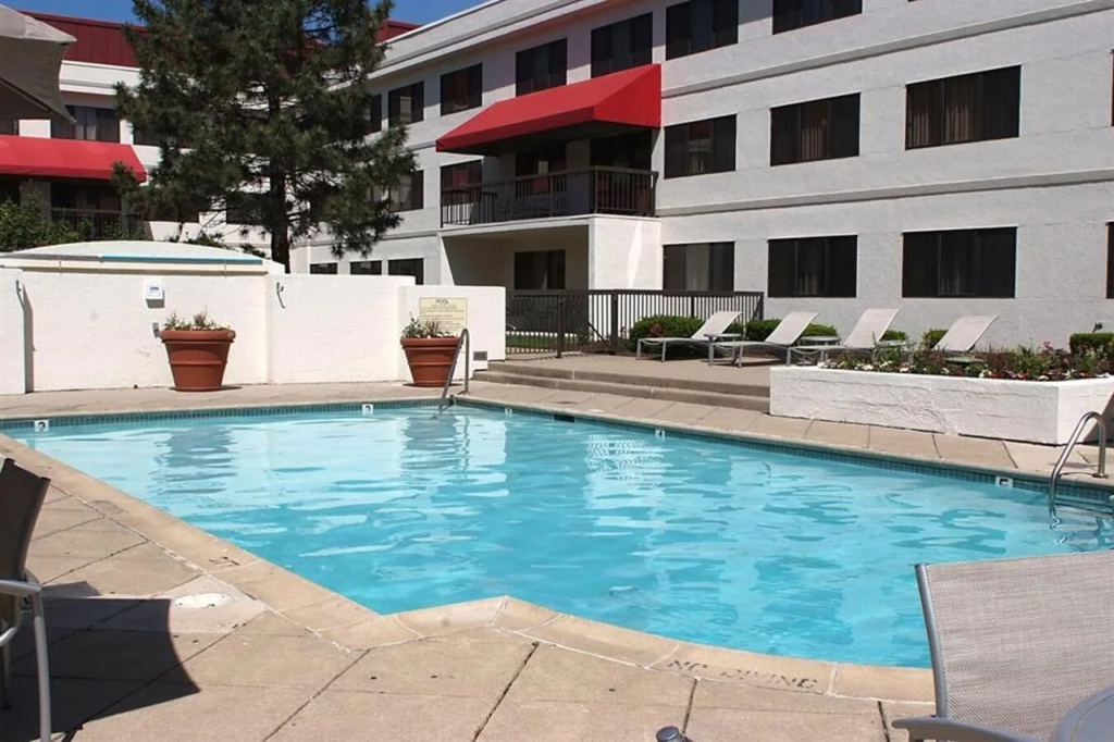 Embassy Suites by Hilton Detroit Metro Airport - Général
