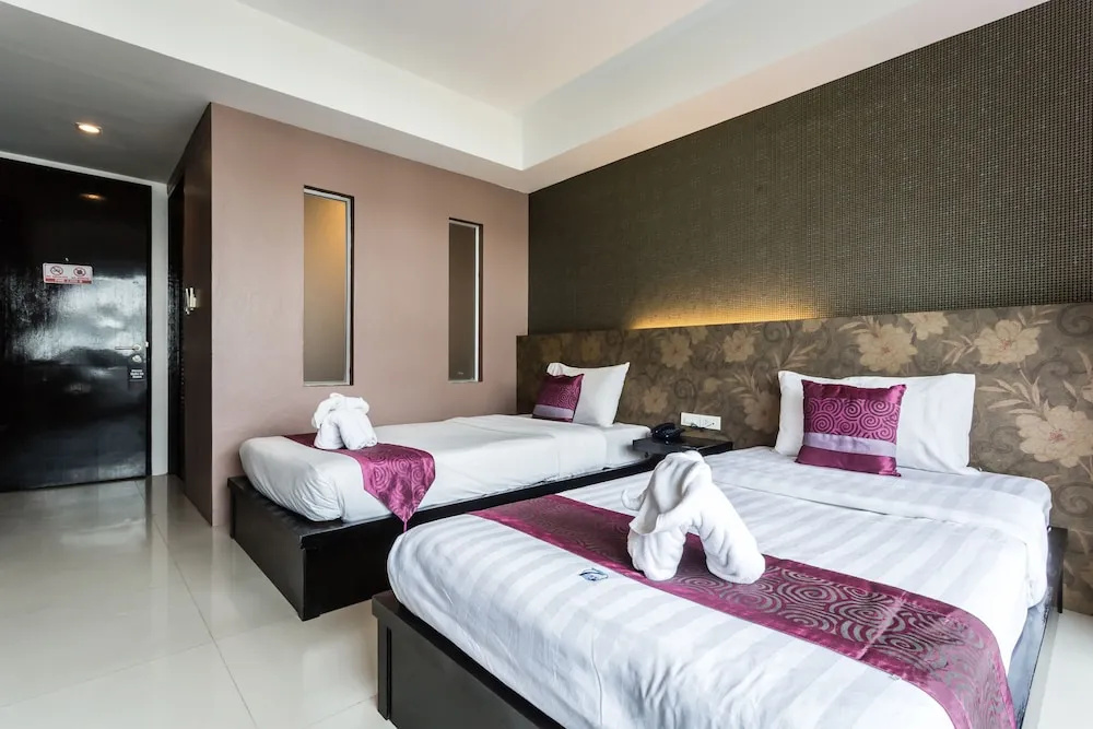 Superior Double room with balcony (twin beds)