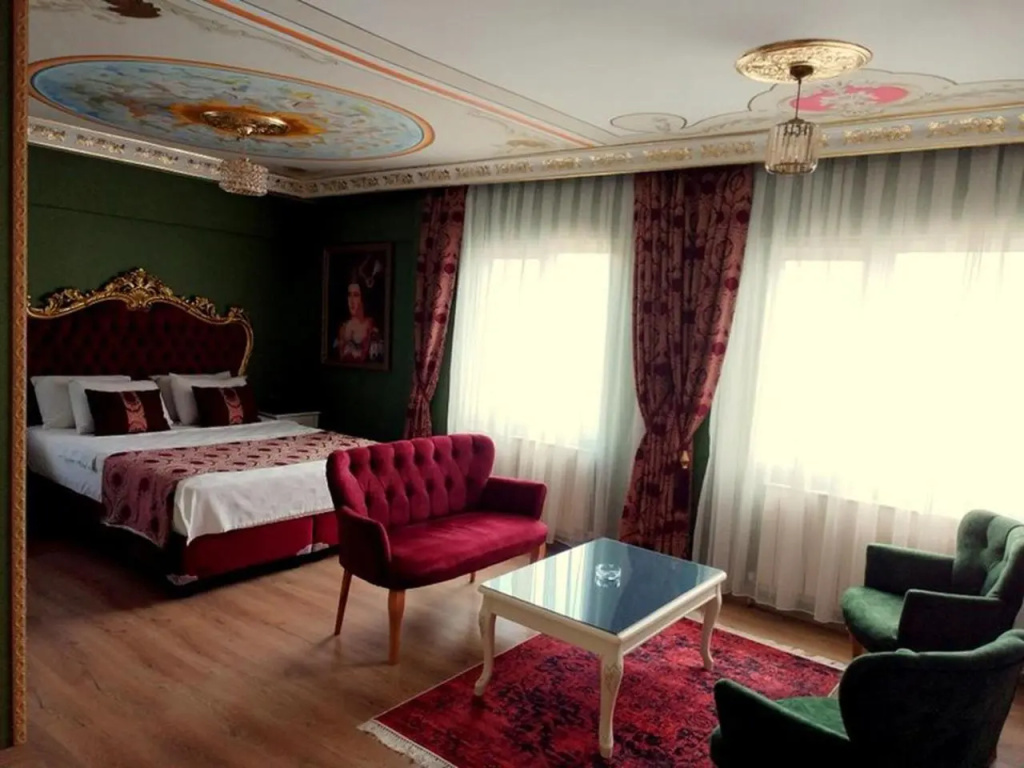 Anibal Hotel — 5