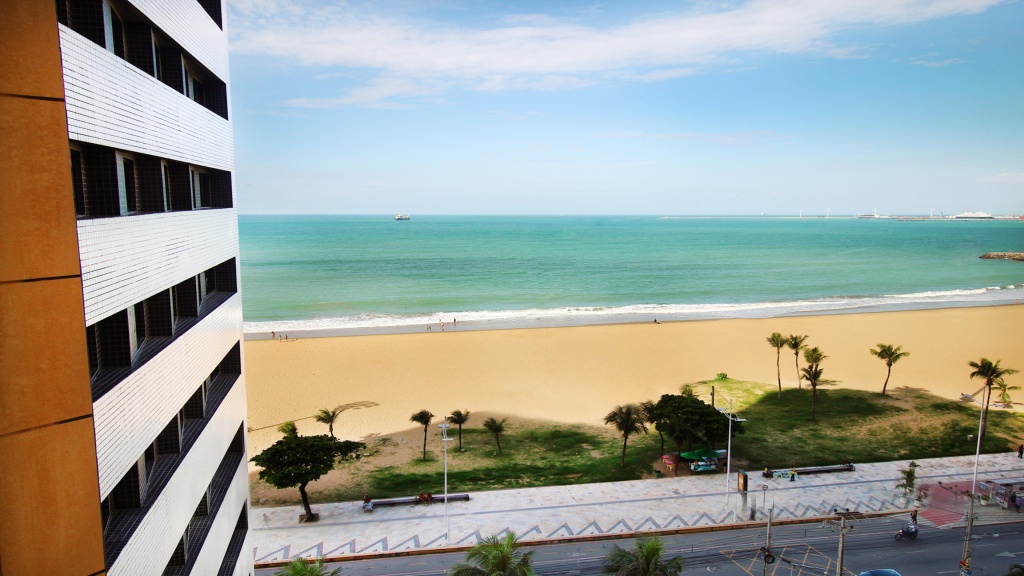 Beach & Waterfront