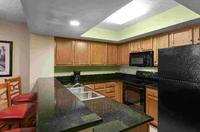 1 Bedroom Junior Suite oceanfront