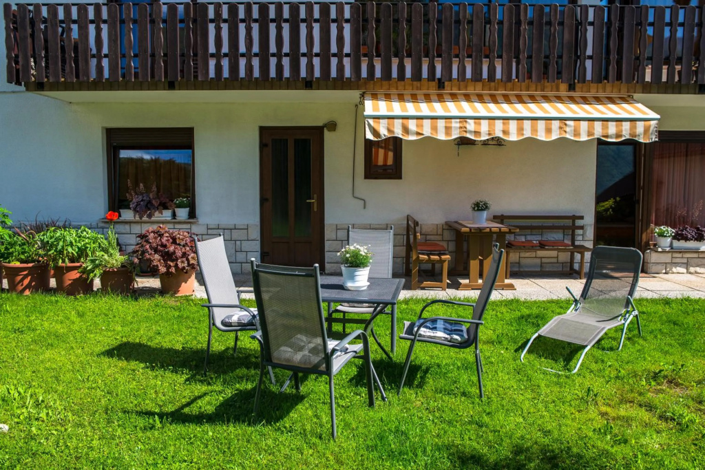 Apartma Rombon Brdo