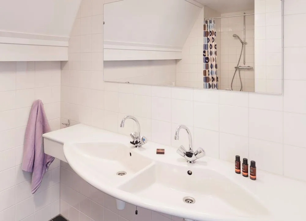 Roompot Hotel Marinapark Volendam - Général
