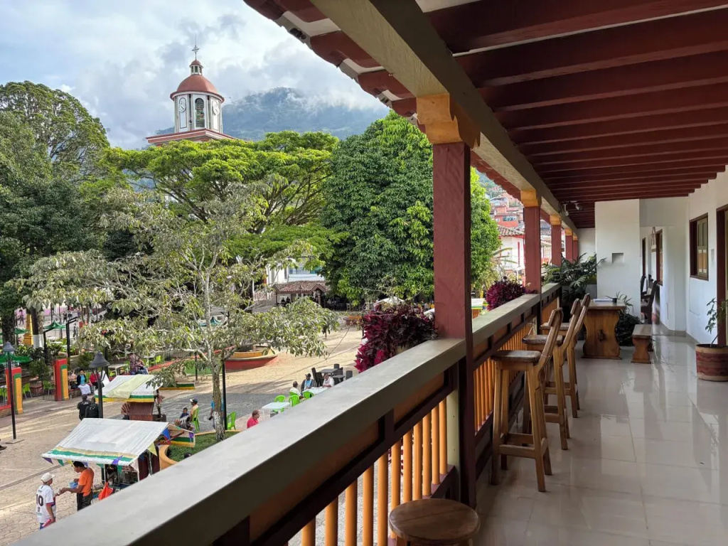 Hotel Balcon Tamesino