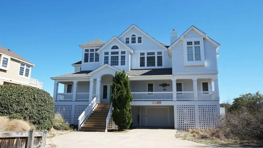 Sandy's Way - 5 Br Home