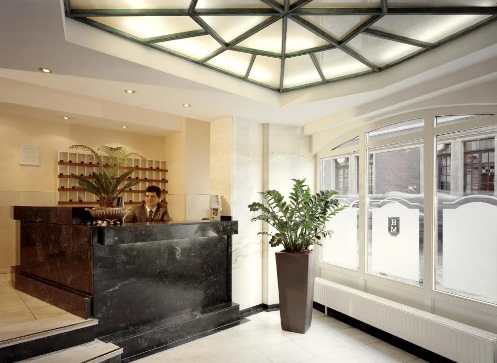 Hotel photo 1
