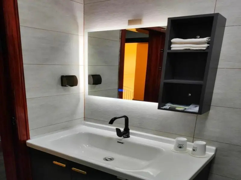 GreenTree Inn Shandong Laiwu Gangcheng Express Hotel - Chambres