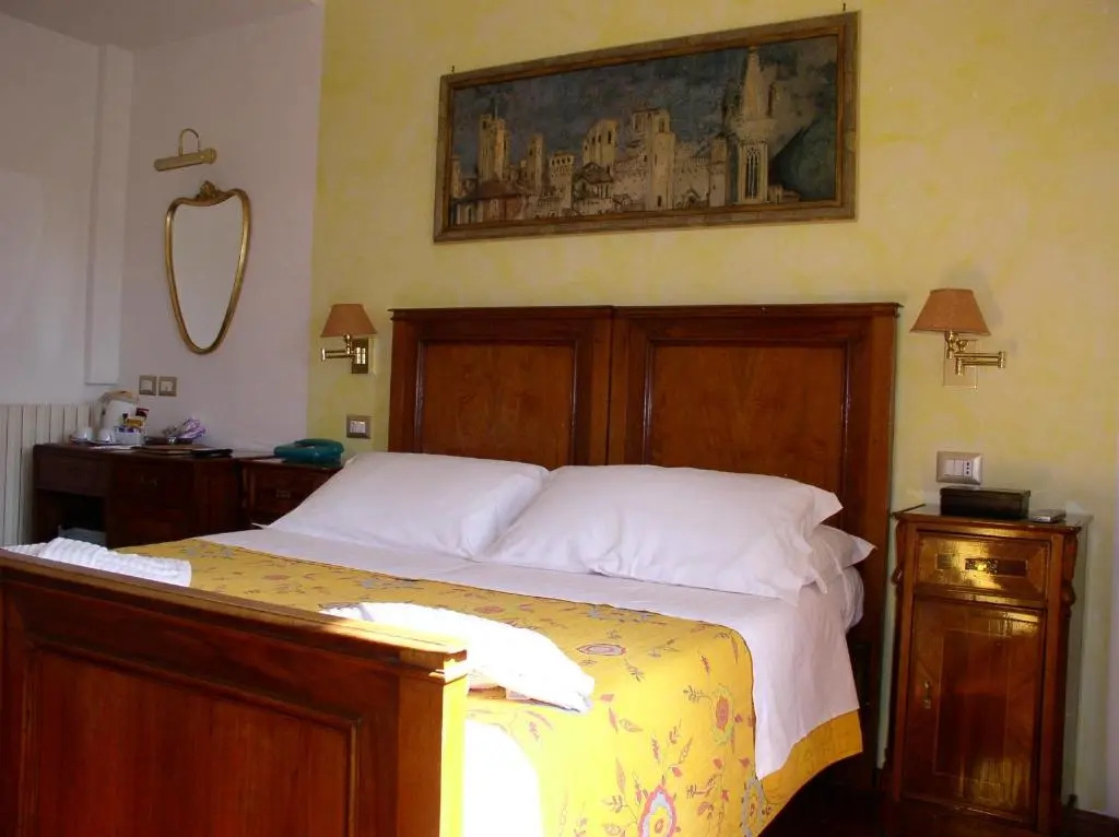 Superior Double room (full double bed)
