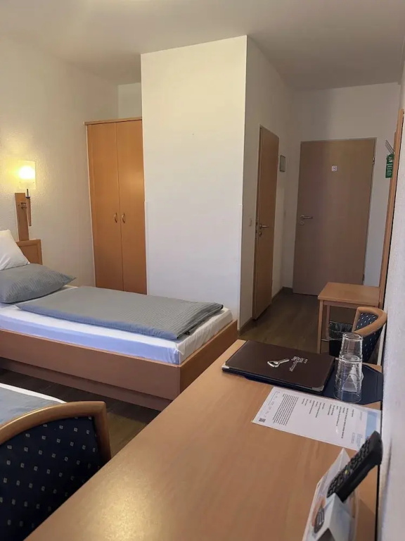 Hotel Am Vogelsanger Weg - Chambres