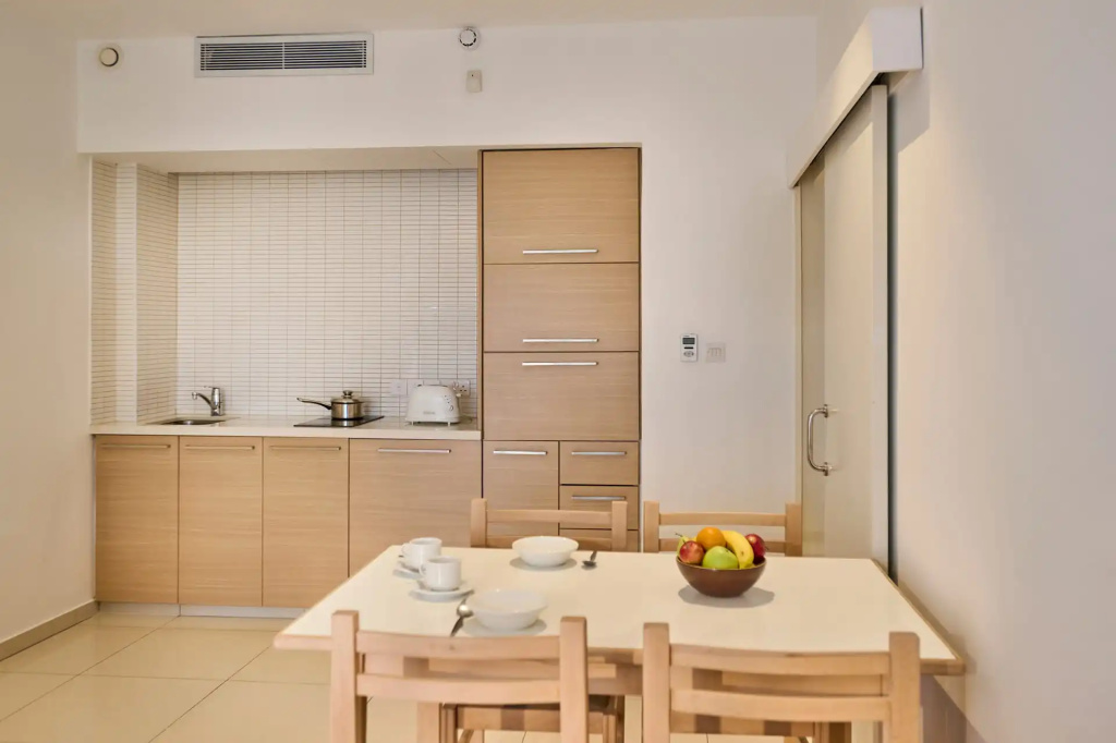1 Bedroom Suite with garden view