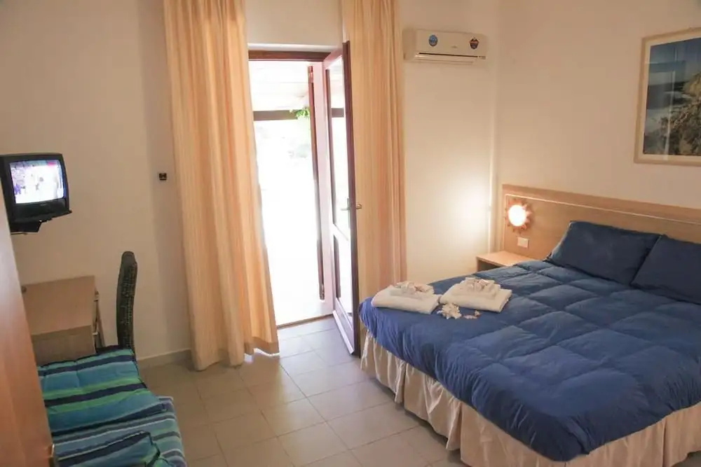 Hotel Club Mezzaluna - Chambres