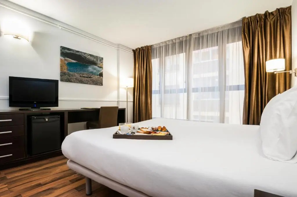 Exe Prisma Hotel - Chambres