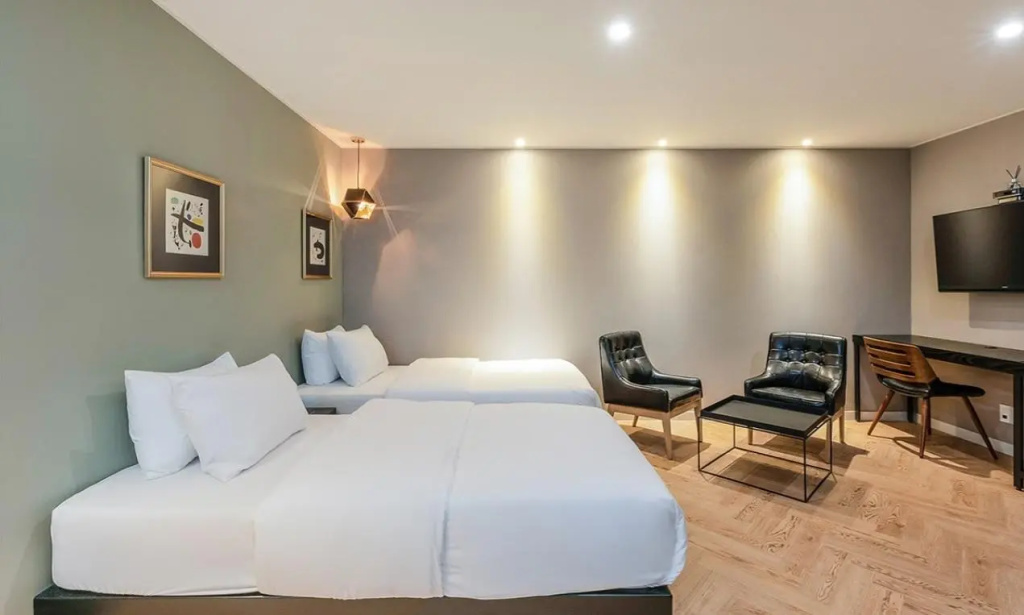 Standard Double room (twin beds)