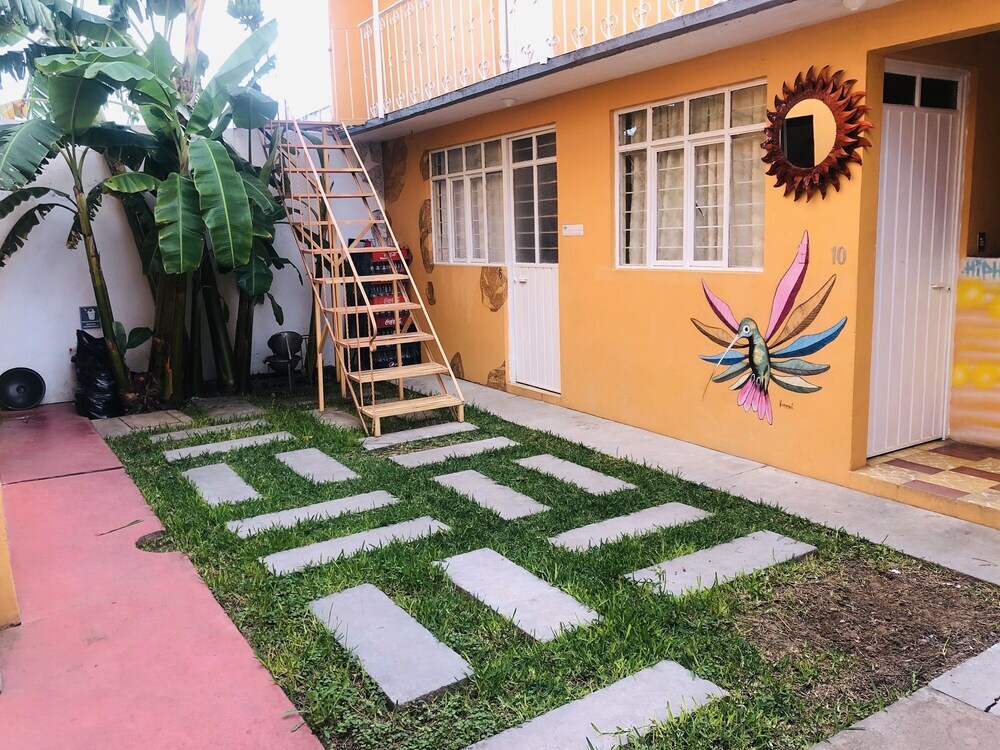 Отель Los Nardos Hostel, фото 27