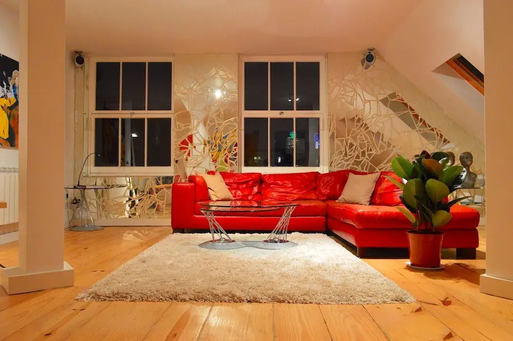 Stunning and Arty Penthouse Flat near Borough Mark