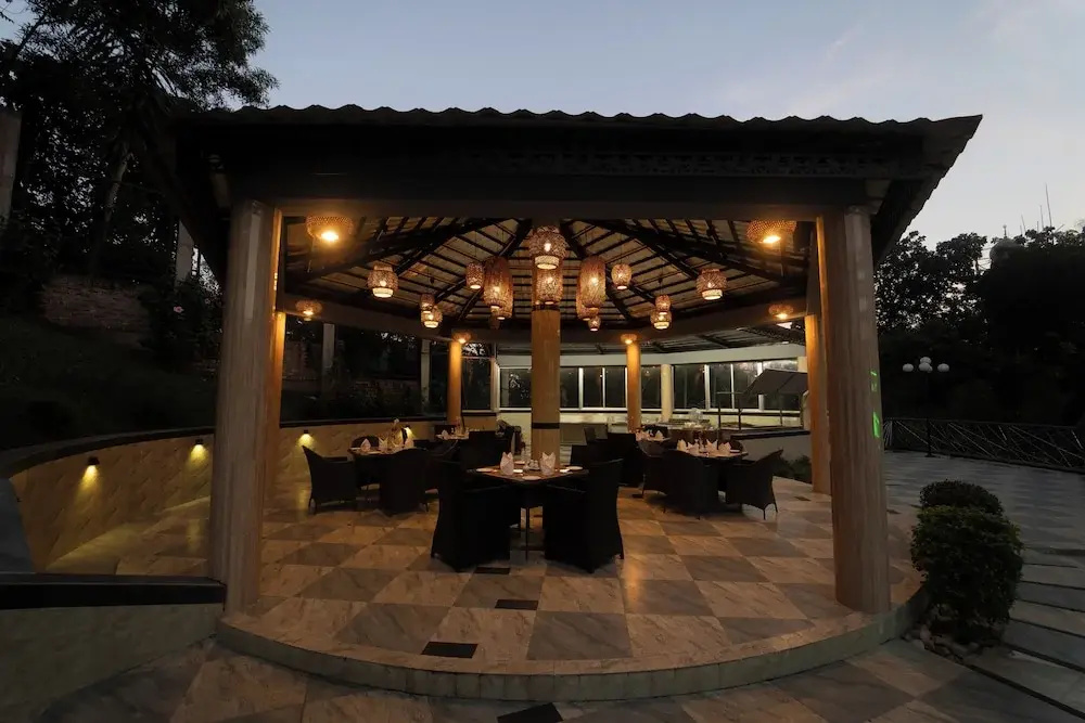 Paragon Hotel and Resort