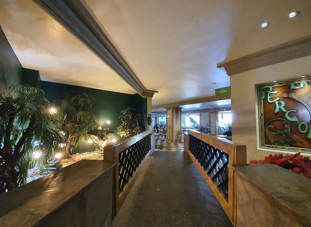 Hotel La Estancia - фото 22