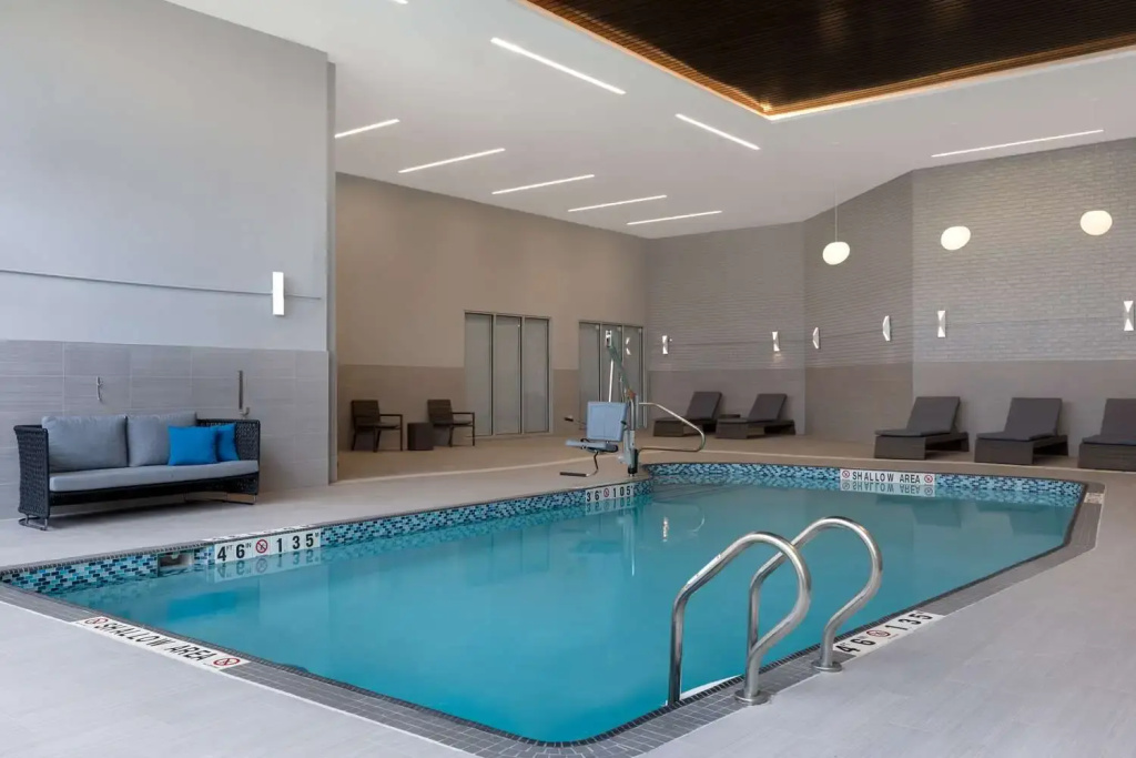 DoubleTree by Hilton Kingston