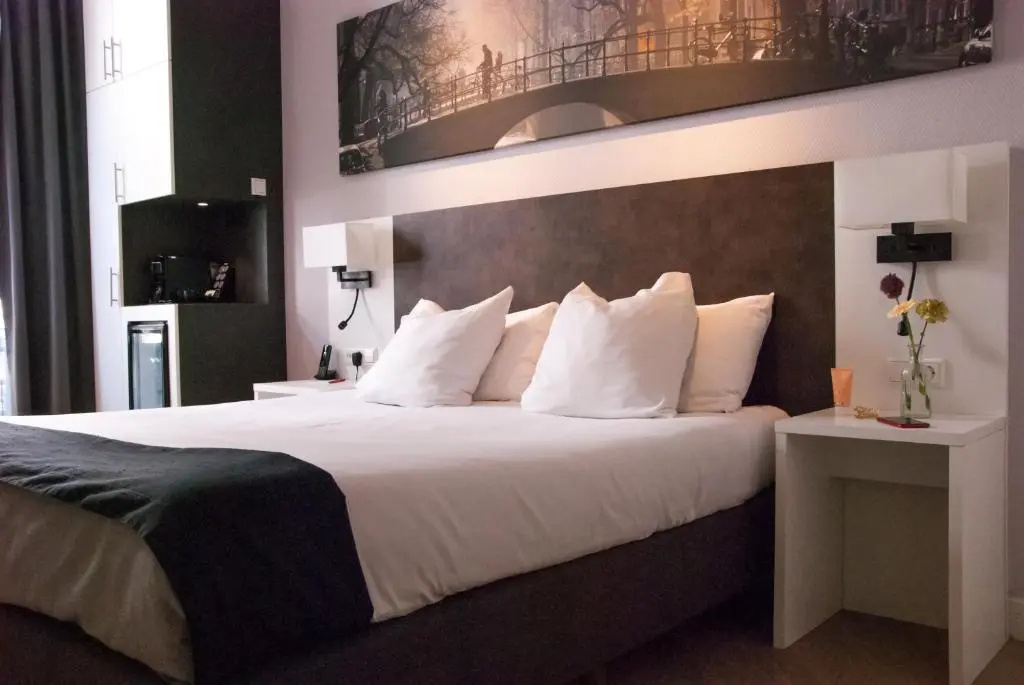 Superior Double room (full double bed)