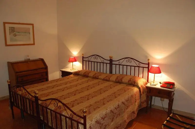 Allegroitalia Nazionale Volterra - Chambres
