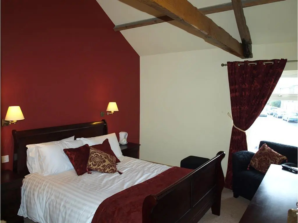 The Village Inn - Chambres