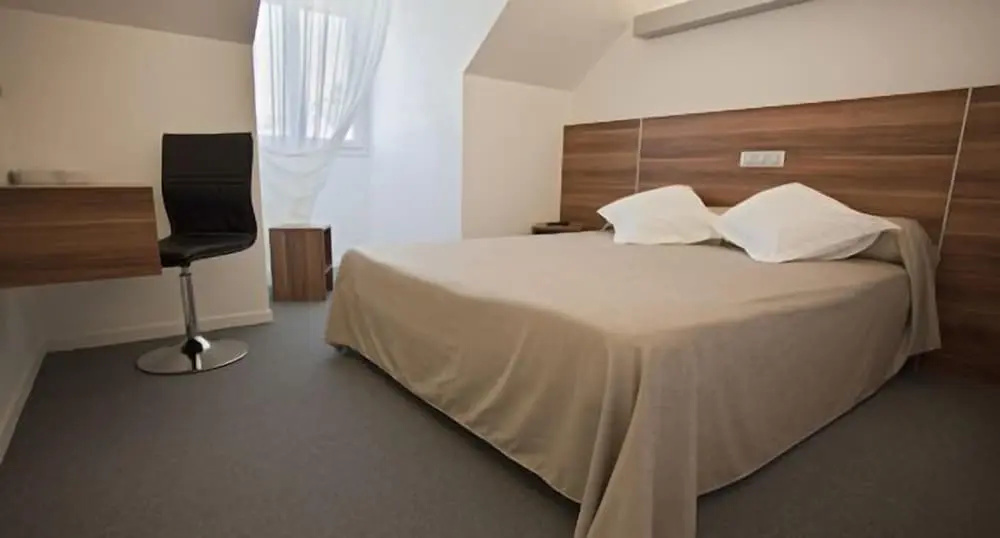 Logis Hotel Restaurant L'Europe - Chambres