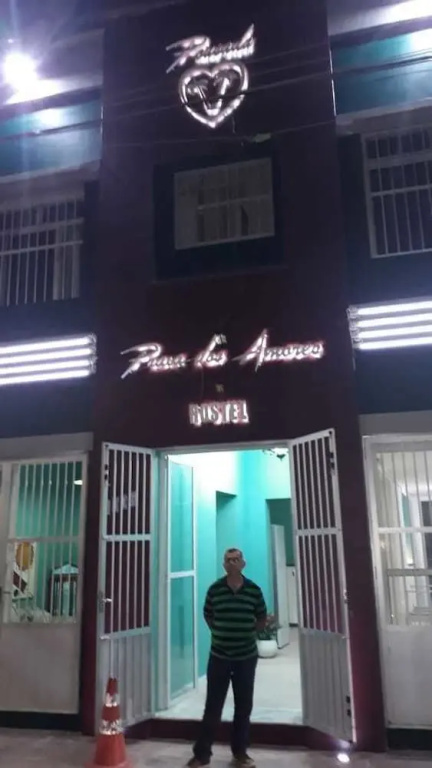 Praia dos Amores Hostel