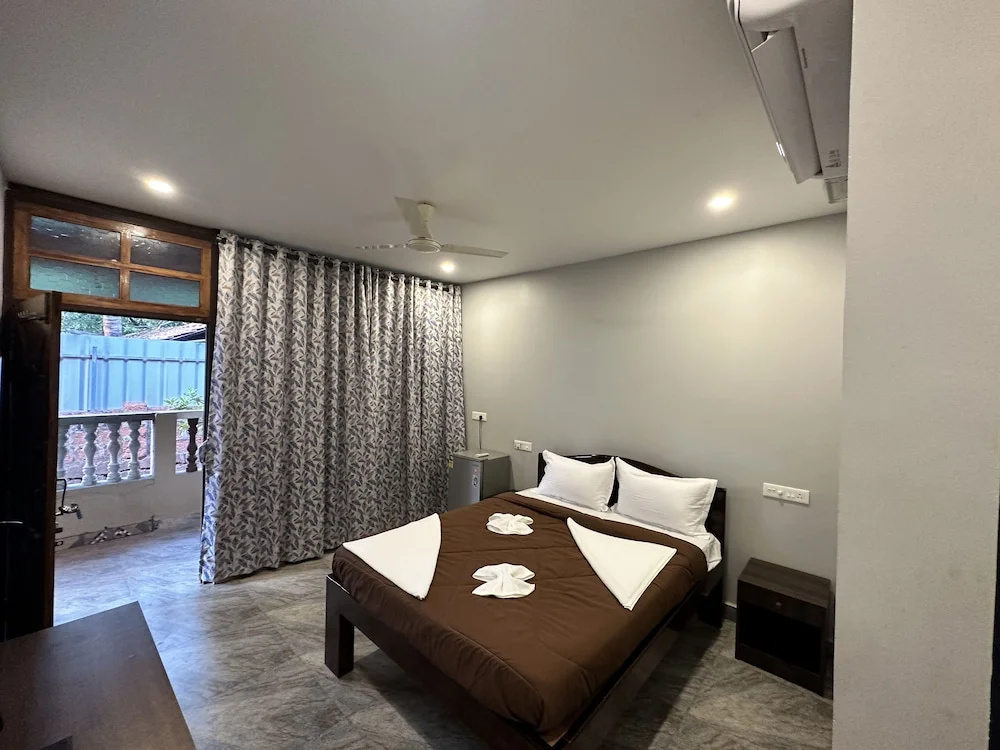 Grand room