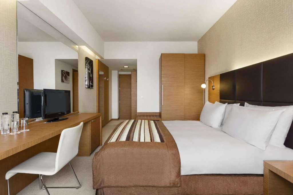Ramada by Wyndham Oradea - Chambres
