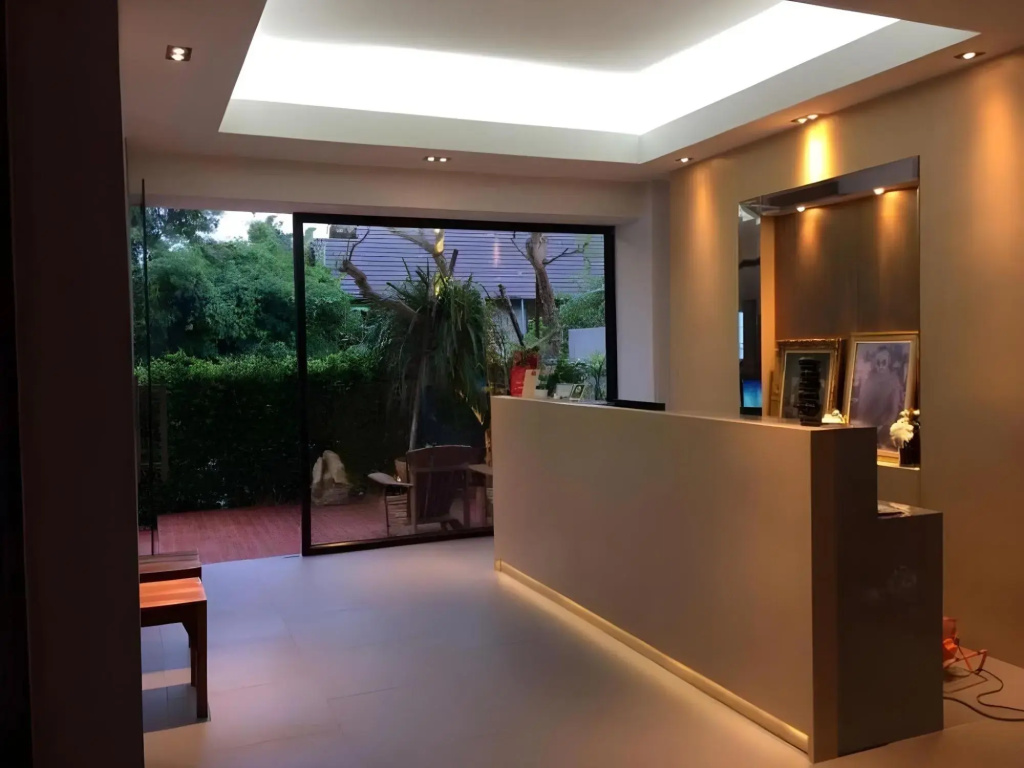 B Boutique Residence - фото 7
