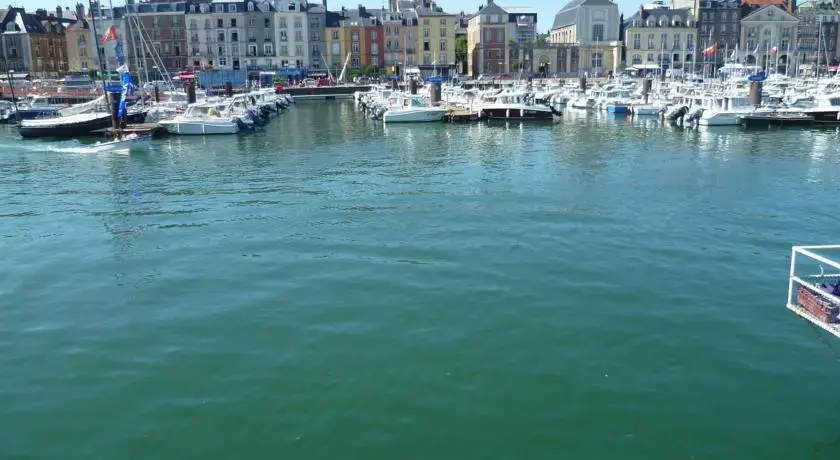 Afficher la photo 7 — Le Clos Pillon