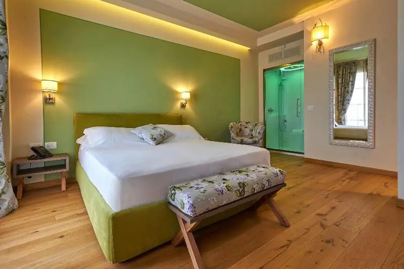 Superior Suite