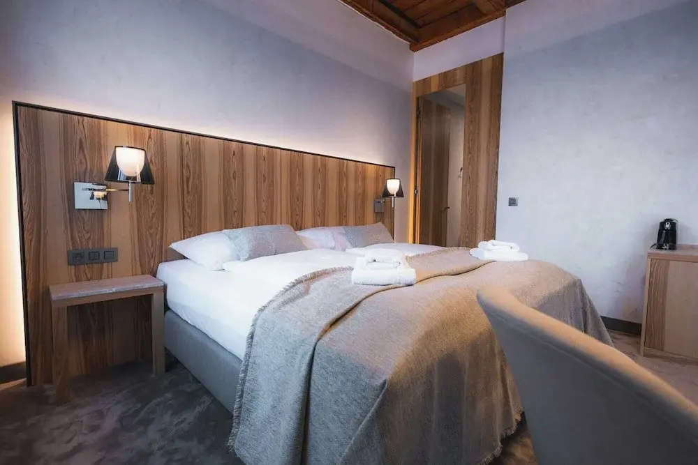 Superior room
