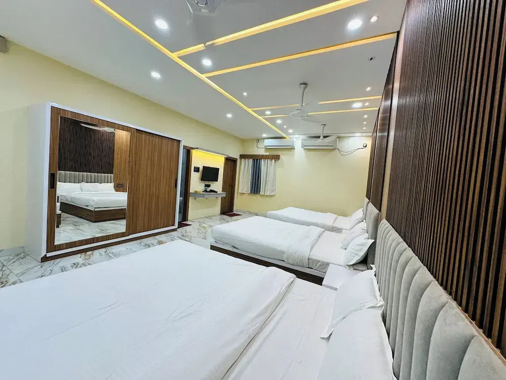 Royal room