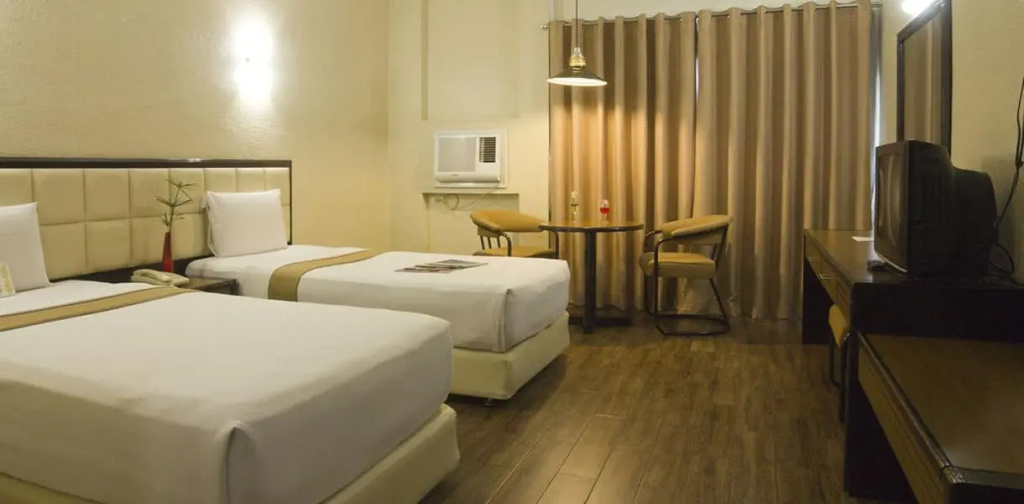 Deluxe Double room (twin beds)