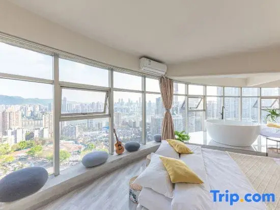 Standard room with river view