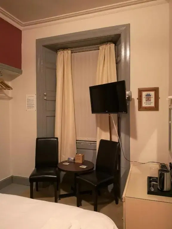 Summer's Bay Hotel - Chambres