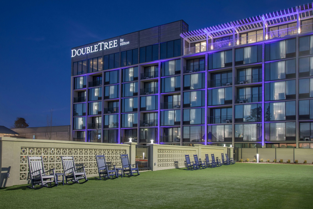DoubleTree by Hilton Hot Springs