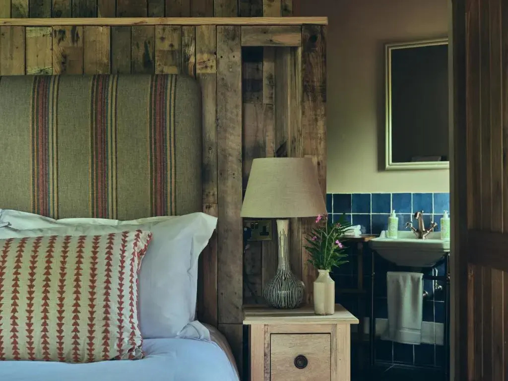 Double Chalet full double bed