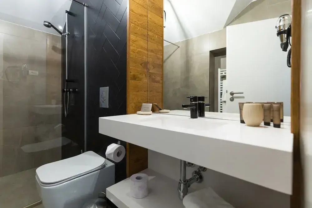UpperHouse Suites & More Hotel - Chambres