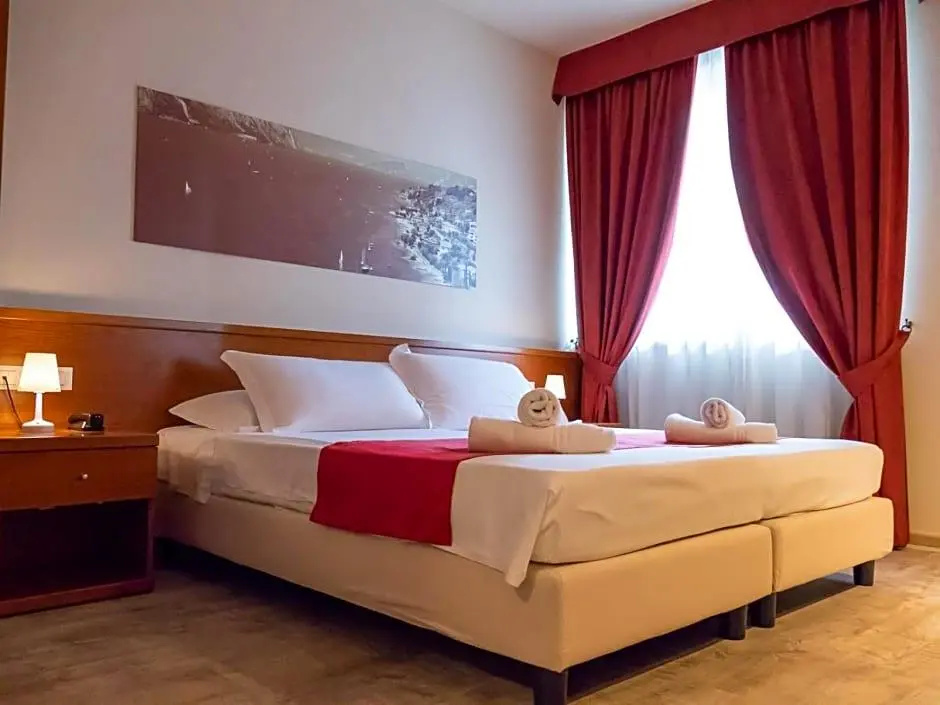 Hotel photo 30