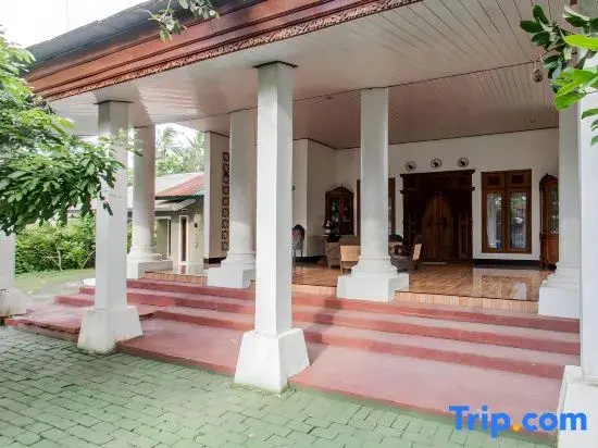 Hotel O Homestay Bonjeruk Near Restoran Pawon 21 Bonjeruk