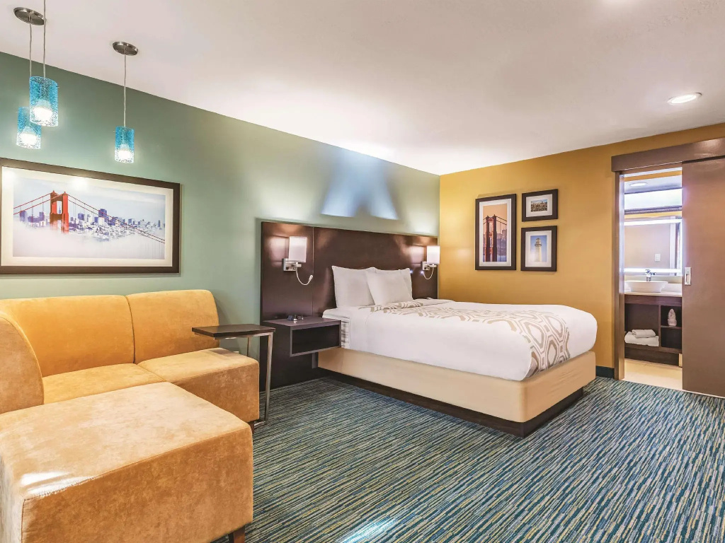 La Quinta Inn & Suites by Wyndham San Francisco Airport West - Chambres