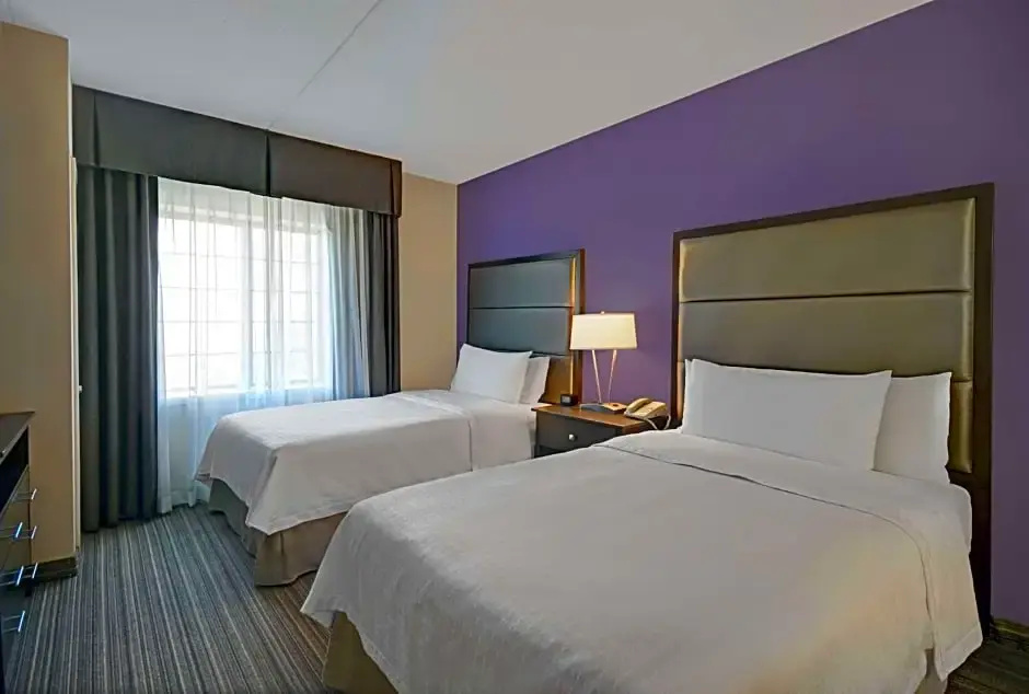Homewood Suites by Hilton Eatontown - Chambres