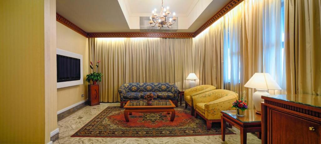 The Jesselton Hotel