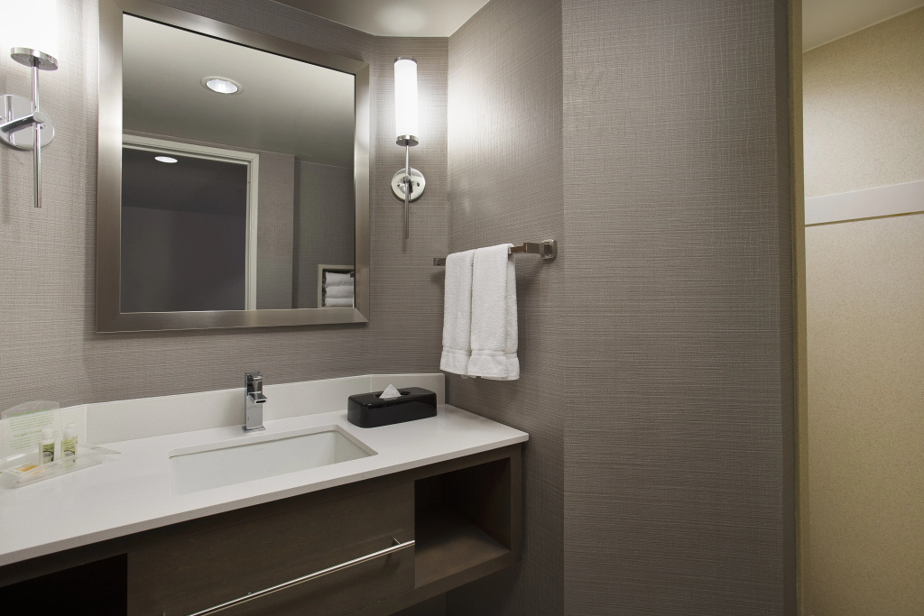 Holiday Inn Grand Rapids Airport by IHG - Général